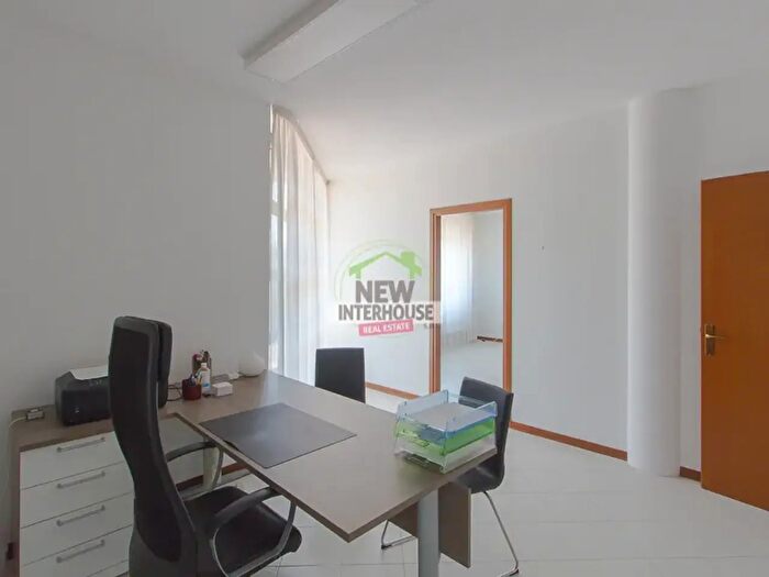 Appartamento trilocale in vendita in Via Giuseppe Verdi, Azzano Decimo