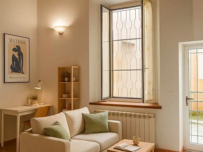 Appartamento con 6 locali in vendita in Follonica