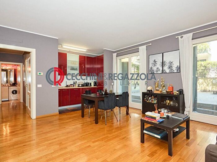 Appartamento bilocale in affitto in Via Della Moscova, Moscova, Milano