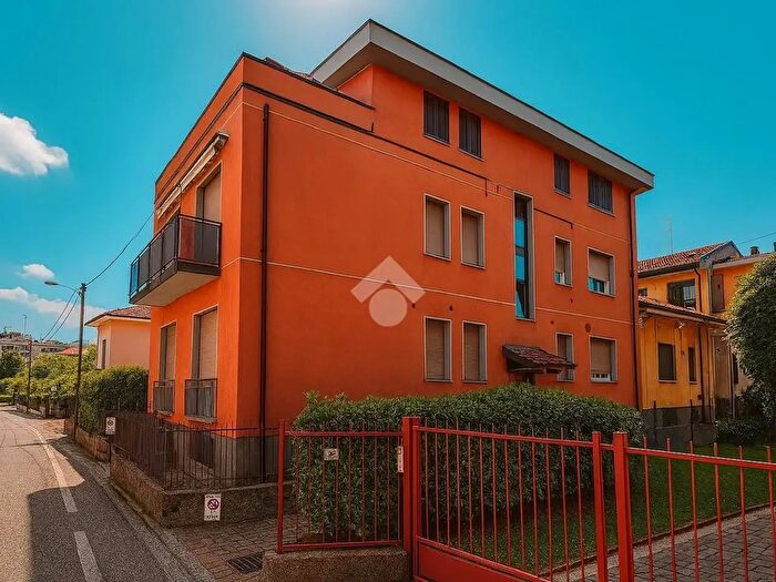 Appartamento bilocale in affitto in Via Torre, Cantu
