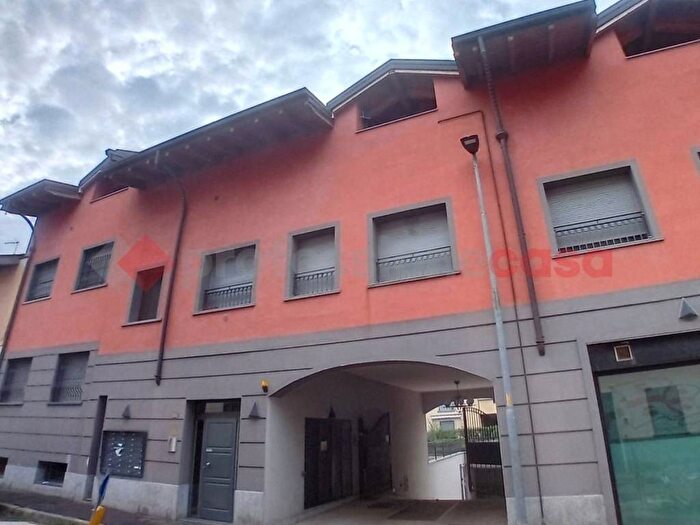 Appartamento bilocale in affitto in via lura, San Pietro Pace, Rho