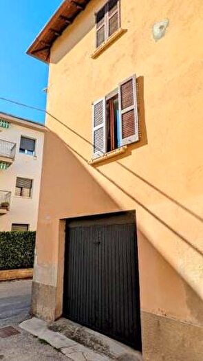 Appartamento trilocale in vendita in Como