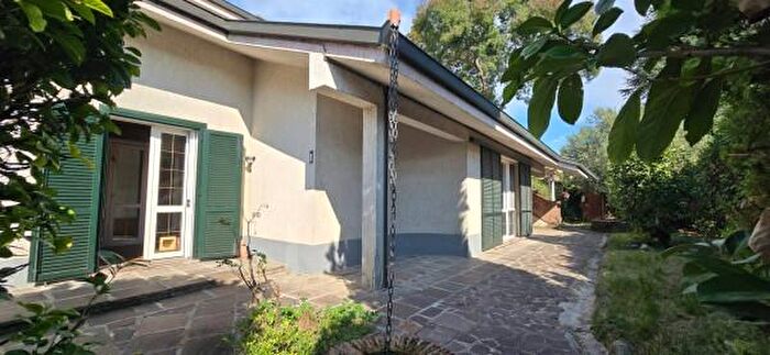 Casa con 6 locali in vendita in Reggio Emilia