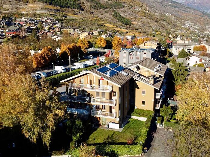 Appartamento trilocale in vendita in Frazione SaintMaurice, Sarre