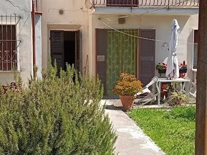 Casa quadrilocale in vendita in Vecchiano