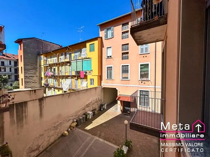 Case in Vendita e in Affitto - 3