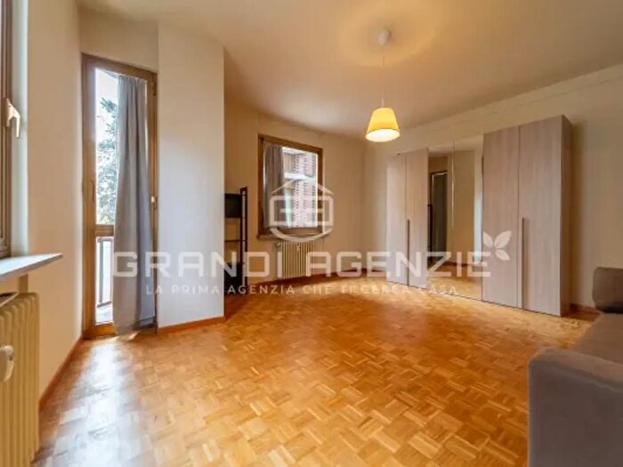 Appartamento trilocale in vendita in Parma