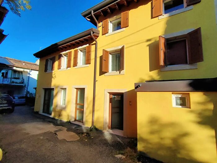 Appartamento monolocale in affitto in Via Gazzo, Verona