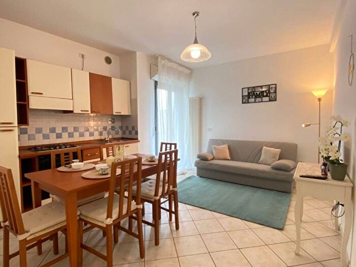 Appartamento bilocale in affitto in Viale San Martino, Abissinia, Riccione