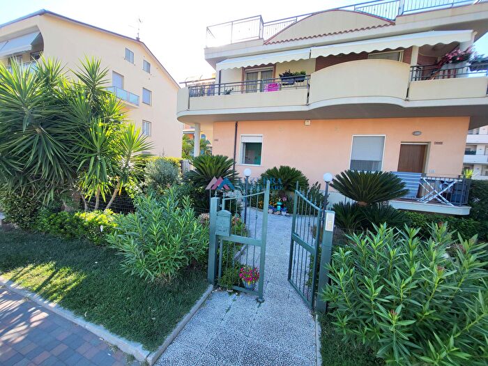 Appartamento trilocale in vendita in San Salvo