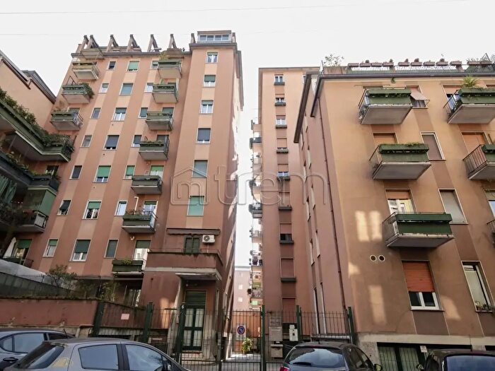 Appartamento bilocale in vendita in Via Baldo degli Ubaldi, Milano