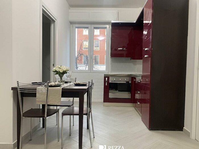 Appartamento bilocale in affitto in Via Angelo Inganni, Inganni, Milano