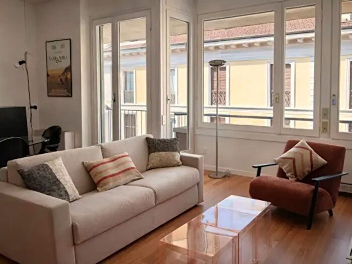 Appartamento bilocale in affitto in Piazza San Marco, Milano