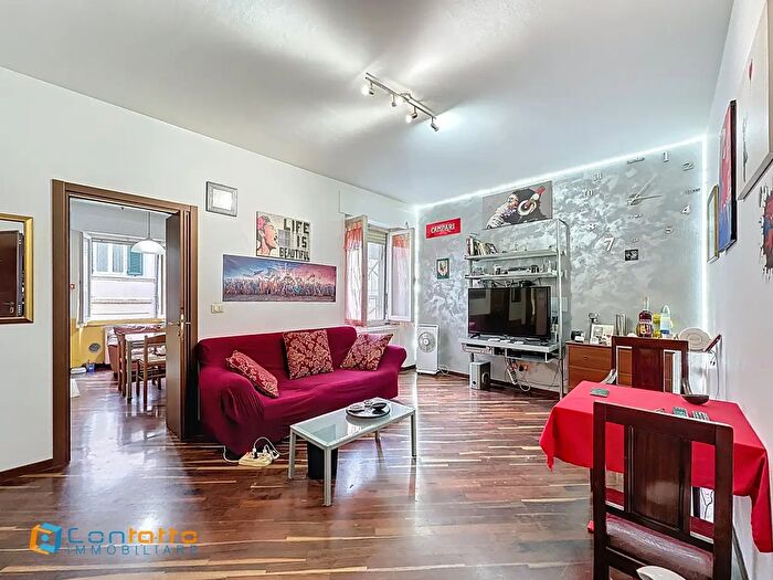 Appartamento con 7 locali in vendita in Via Roma, Cupra Marittima