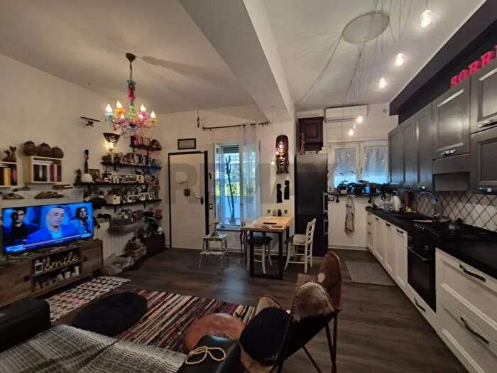 Appartamento quadrilocale in vendita in Campiglia Marittima