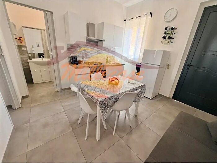 Appartamento trilocale in vendita in Viale Luigi Cadorna, Siracusa