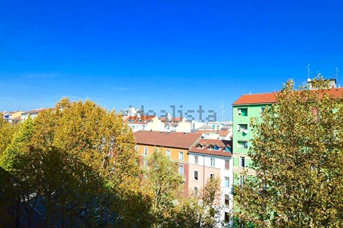 Appartamento bilocale in affitto in Viale Certosa, Certosa, Milano