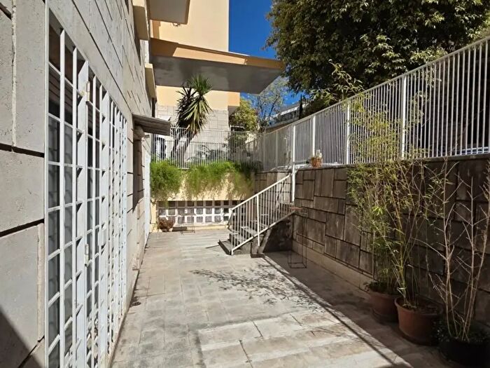 Appartamento trilocale in affitto in Via Salaria, Roma