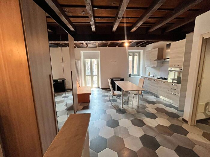 Appartamento monolocale in affitto in Piazza San Donato, Centro, Pinerolo