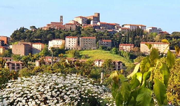 Casa con 6 locali in vendita in Manciano