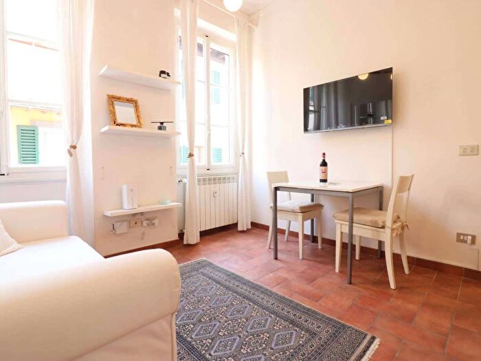 Appartamento bilocale in affitto in Via Laura, San Marco SS Annunziata, Firenze