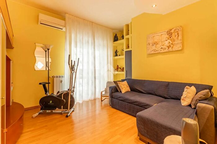 Appartamento trilocale in vendita in Viale Leonardo da Vinci, Trezzano Sul Naviglio