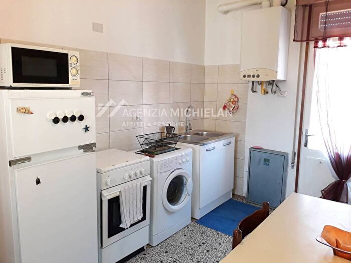 Appartamento trilocale in affitto in via montenero, Mestre, Venezia