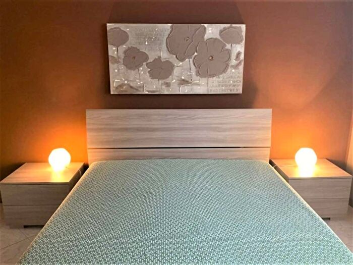 Appartamento bilocale in affitto in Via Privata delle Primule, Lorenteggio, Milano