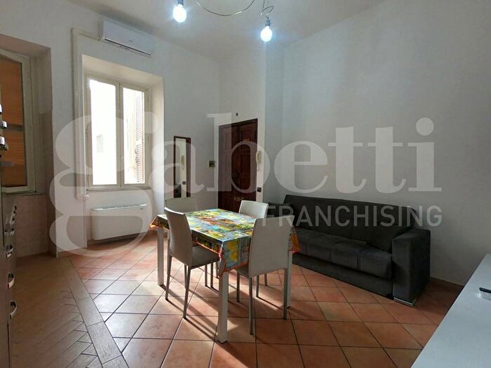 Appartamento bilocale in affitto in VIA VITTORIO VENETO, Centro, Nettuno