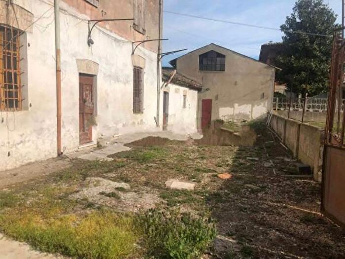 Casa in vendita in Bassa, Piadena Drizzona