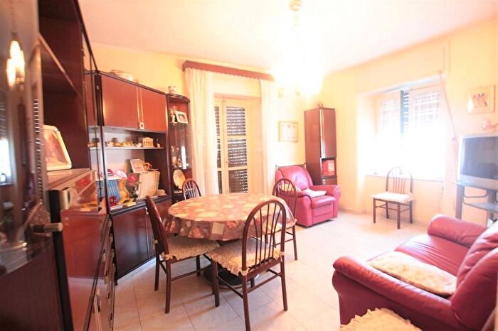 Appartamento trilocale in vendita in Catania