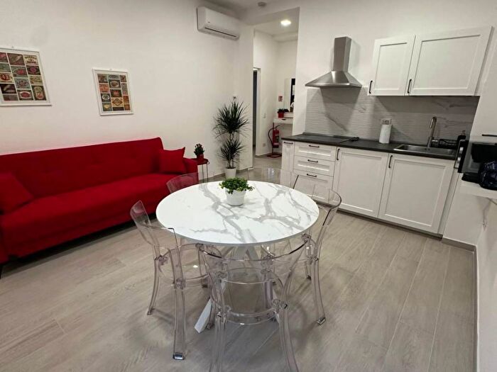 Appartamento quadrilocale in affitto in Via Giovanni Bovio, San Martino, Pisa
