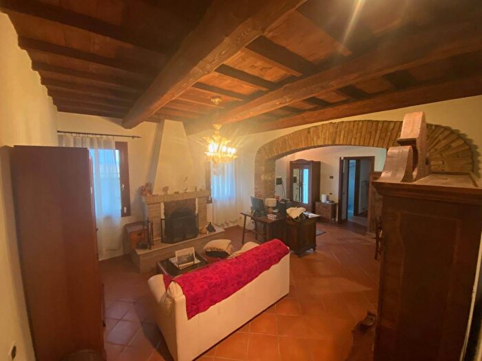 Casa quadrilocale in affitto in Via Lavezzola, Francolino, Ferrara