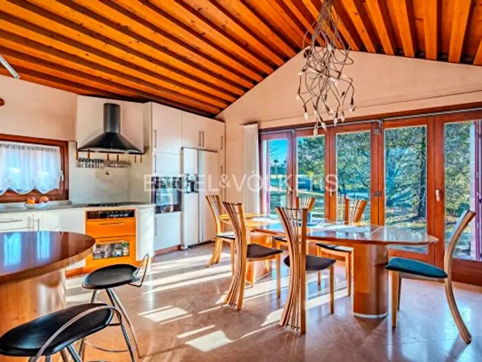 Casa con 5 locali in vendita in Via Vernaz, Refrontolo