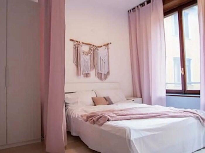 Appartamento monolocale in affitto in Via dei Piatti, Milano