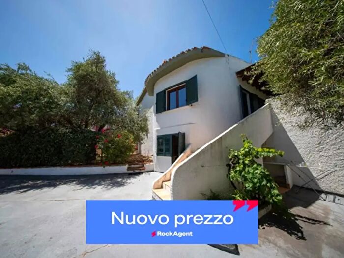 Casa con 5 locali in vendita in Via Giovanni Caboto, Valledoria