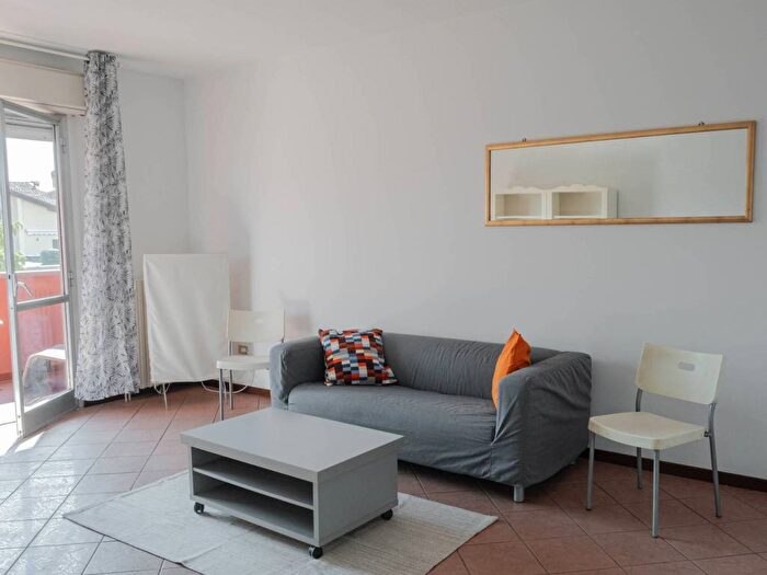 Appartamento quadrilocale in affitto in Via Giovanni Pascoli, Centro, San Donato Milanese