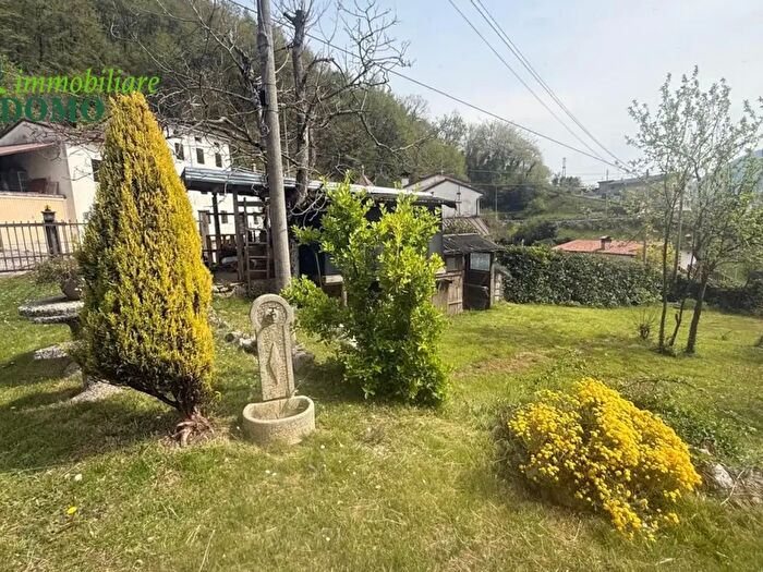 Casa con 5 locali in vendita in Via Casale, Cogollo Del Cengio