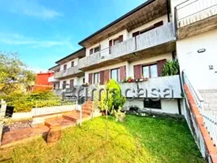 Casa con 7 locali in vendita in Via Valbauzzo N, Bovolone