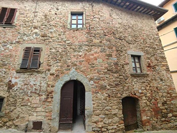 Casa con 6 locali in vendita in Via del Querceto, Laterina Pergine Valdarno