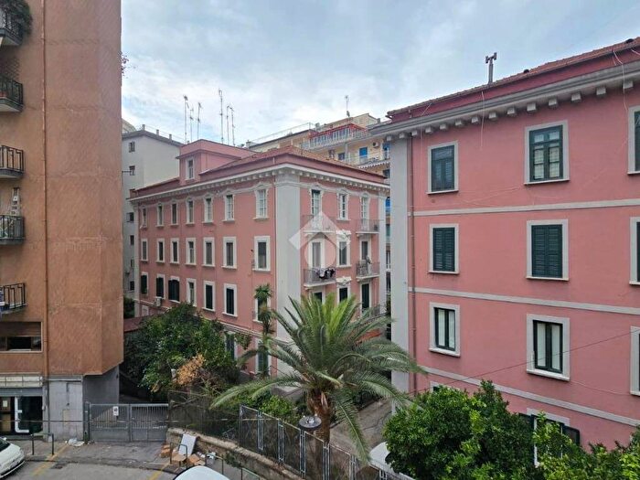 Appartamento bilocale in affitto in Via Fuso, Centro, Salerno
