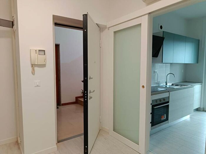 Appartamento trilocale in affitto in Via Santa Caterina, Centro, Pasian di Prato