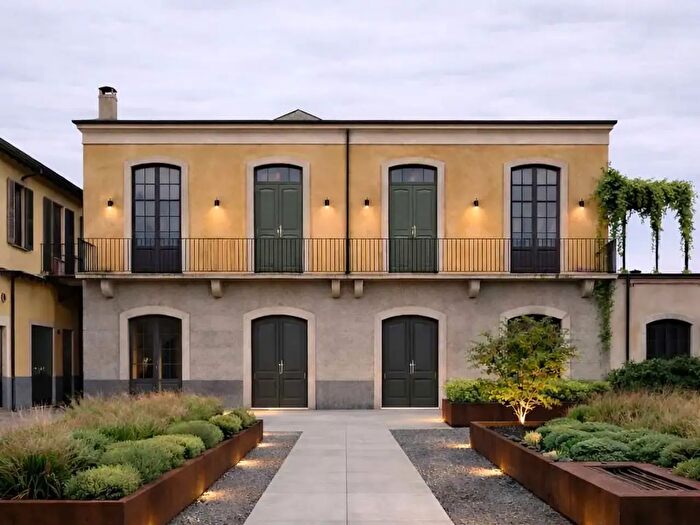 Appartamento trilocale in vendita in Via Monti E Tognetti, Monza