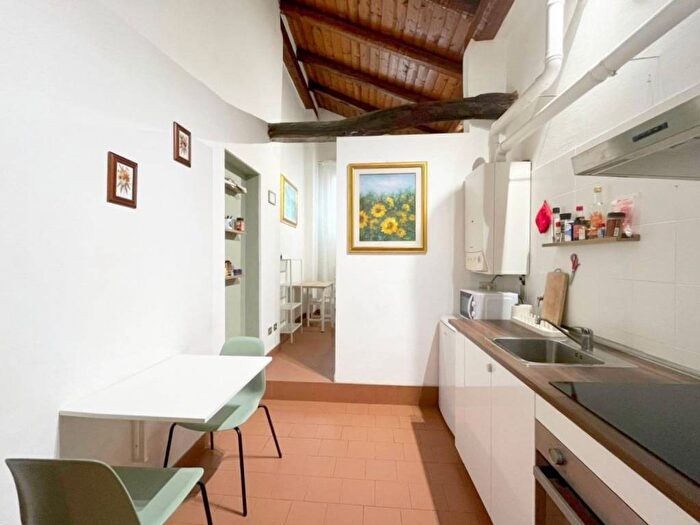 Appartamento monolocale in affitto in Santo Stefano, Bologna