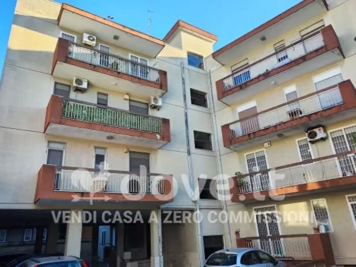 Appartamento trilocale in vendita in Via Capurso, Valenzano