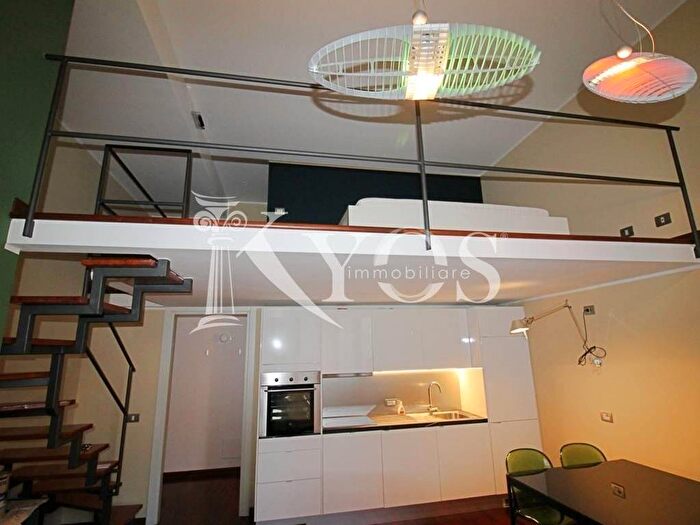 Appartamento bilocale in affitto in Via Andrea Maria Ampère, Casoretto, Milano