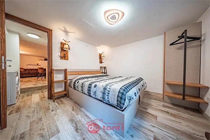 Appartamento bilocale in affitto in Via Corti Campodolcino So, Campodolcino