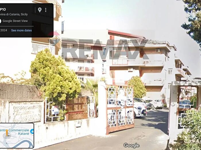 Appartamento bilocale in vendita in Gravina Di Catania