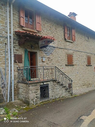 Casa con 5 locali in vendita in Via di Cameronci, Montemignaio