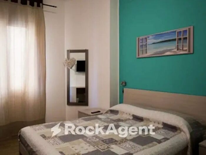 Appartamento quadrilocale in vendita in Viale Zara, Milano